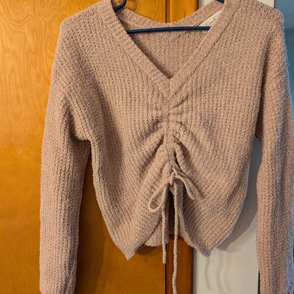 Jessica Simpson Sweaters - Soft pink cropped (cinched) v-neck sweater
